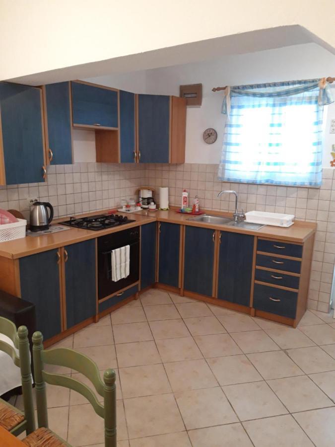 Apartment Perla Pirovac Exteriör bild